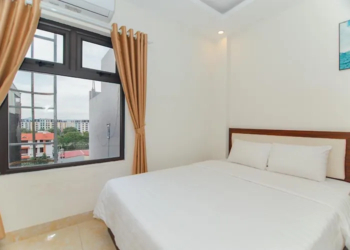 Linh Linh Hotel Hạ Long